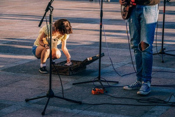 La competencia ciudadana empieza por dar las gracias